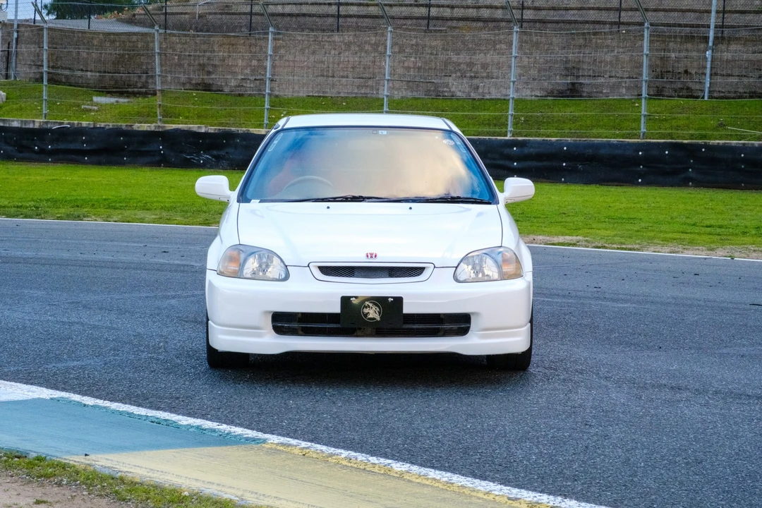 1997 Honda EK9 Civic Type R - Image 16 of 31