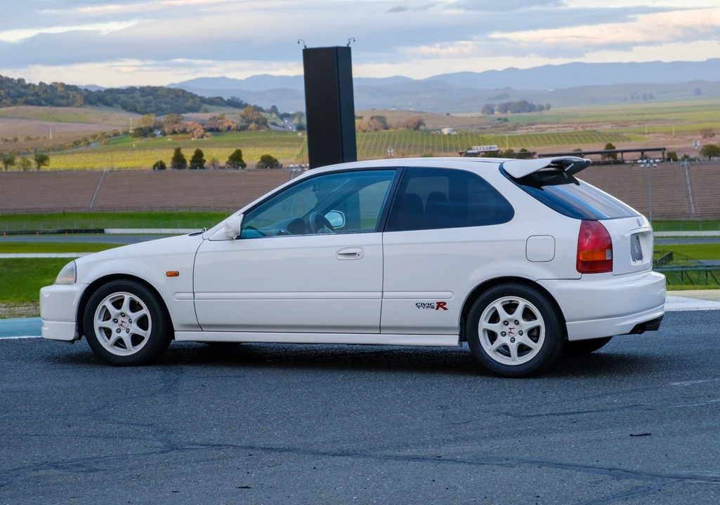 1997 Honda EK9 Civic Type R - Image 5 of 31