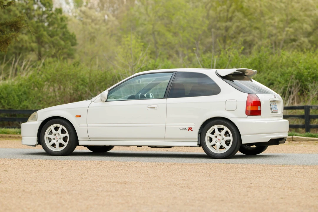 1997 Honda EK9 Civic Type R - Image 8 of 31