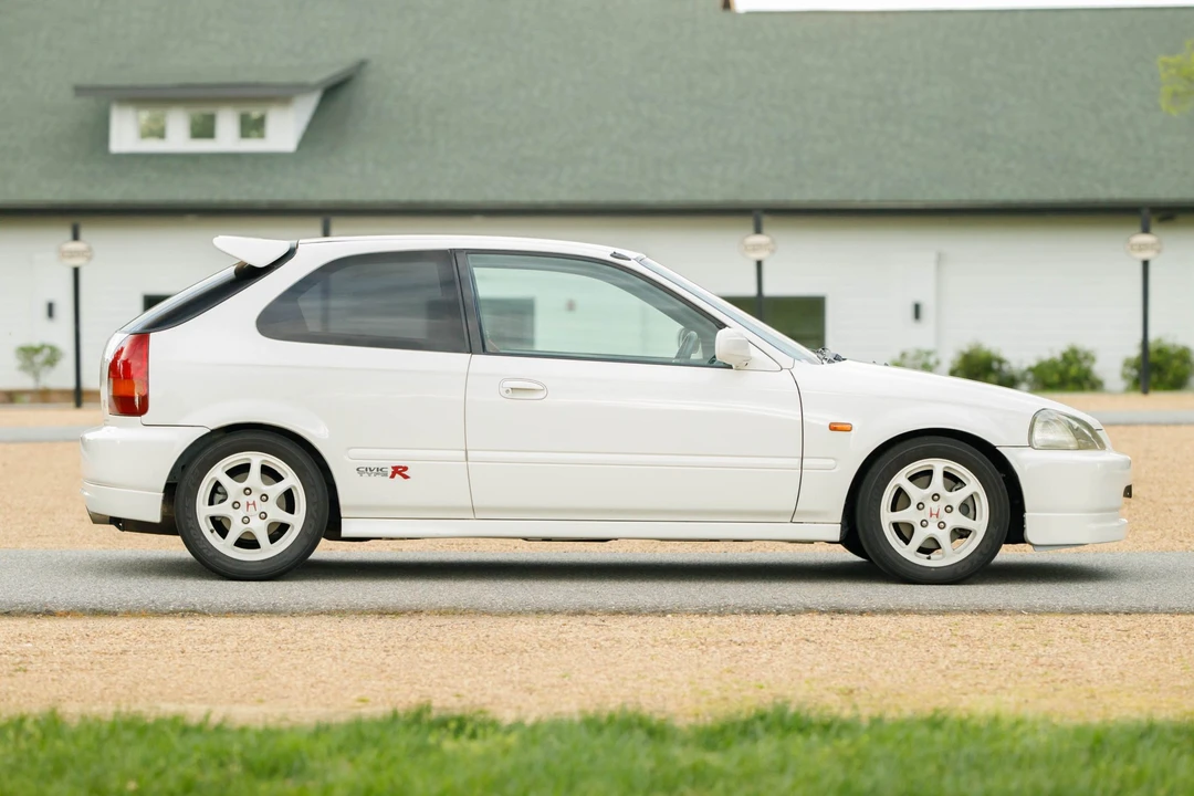 1997 Honda EK9 Civic Type R - Image 17 of 31