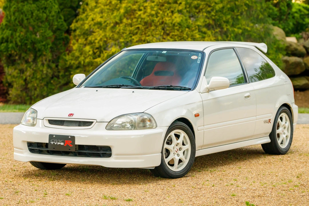1997 Honda EK9 Civic Type R - Image 2 of 31