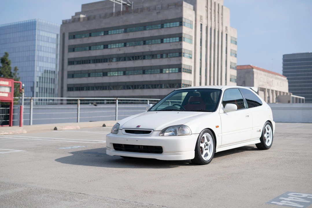 1997 Honda EK9 Civic Type R - Image 2 of 31
