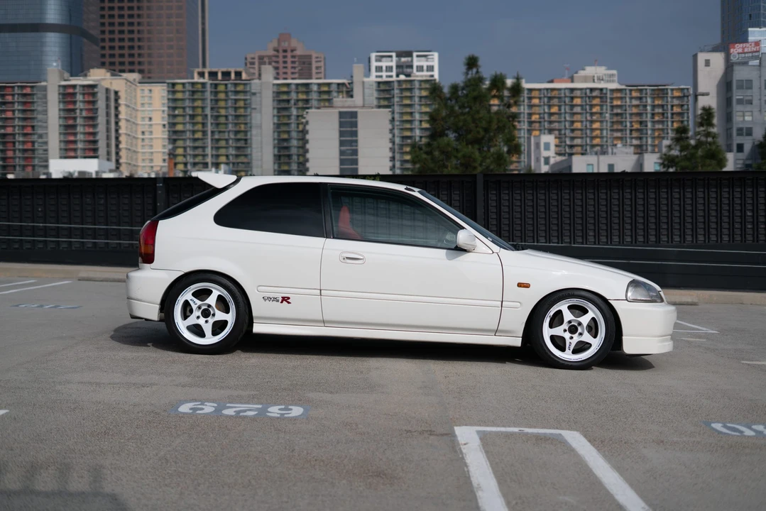 1997 Honda EK9 Civic Type R - Image 16 of 31