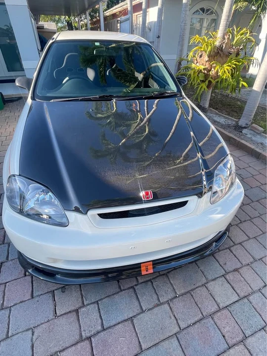 1997 Honda EK9 Civic Type R - Image 2 of 11