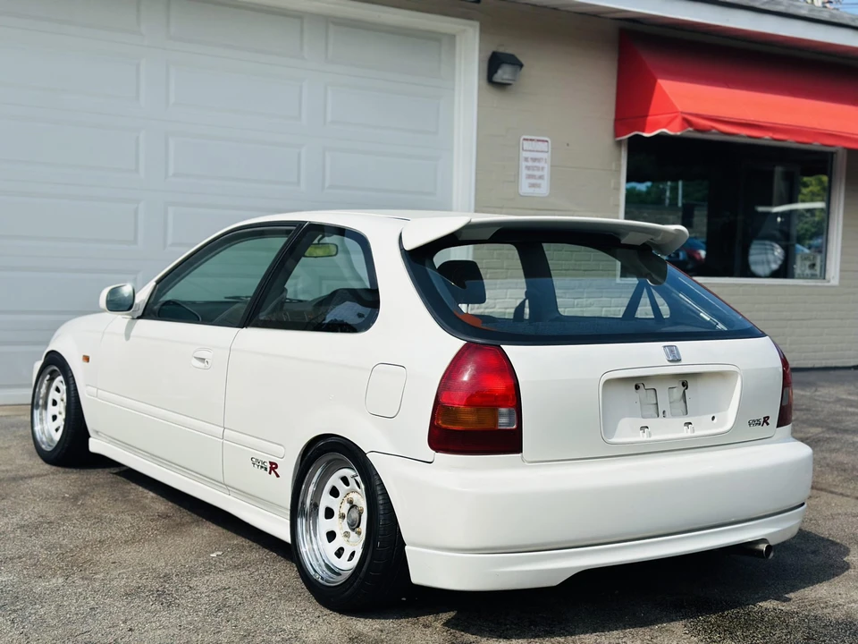 1997 Honda EK9 Civic Type R - Image 8 of 31