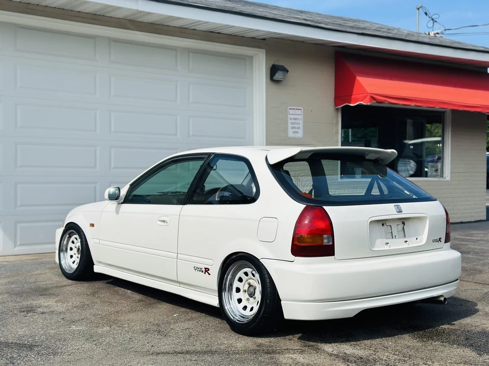 1997 Honda EK9 Civic Type R - Image 7 of 31