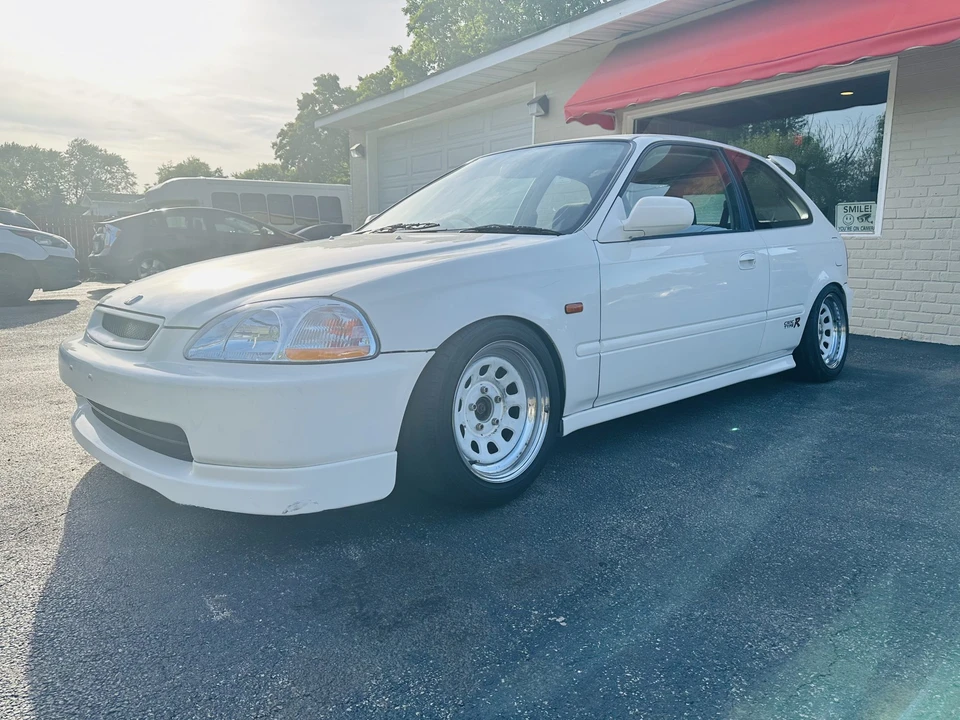 1997 Honda EK9 Civic Type R - Image 3 of 31