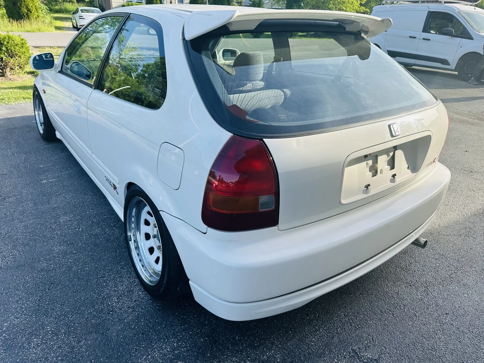 1997 Honda EK9 Civic Type R - Image 5 of 31