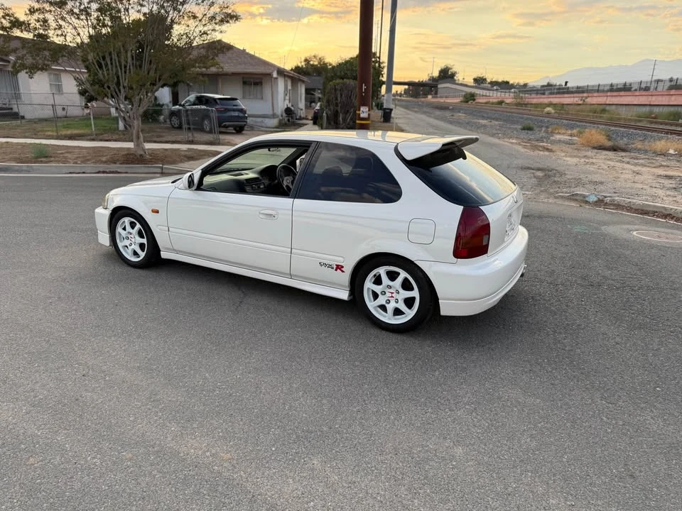 1997 Honda EK9 Civic Type R - Image 5 of 20