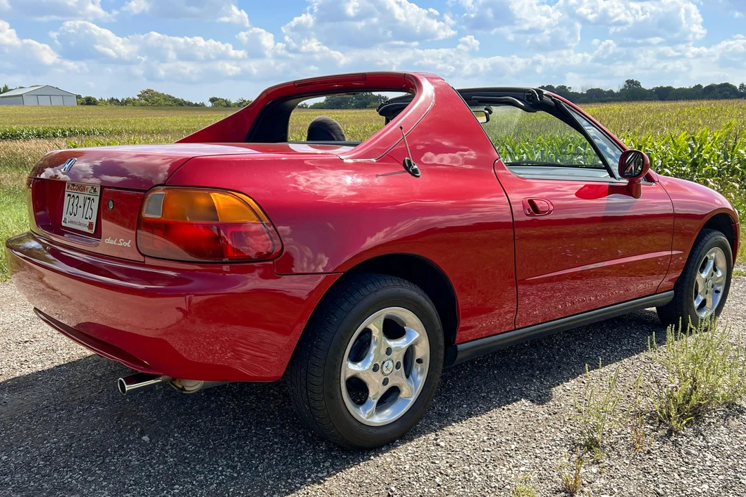 1997 Honda Del Sol - Image 4 of 31