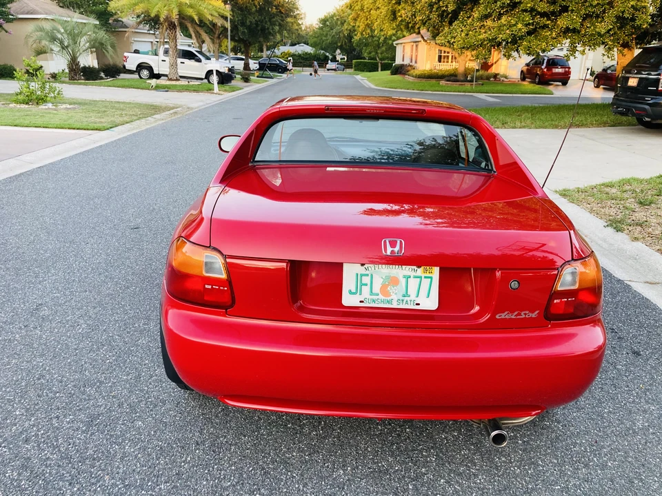 1997 Honda Del Sol - Image 10 of 31