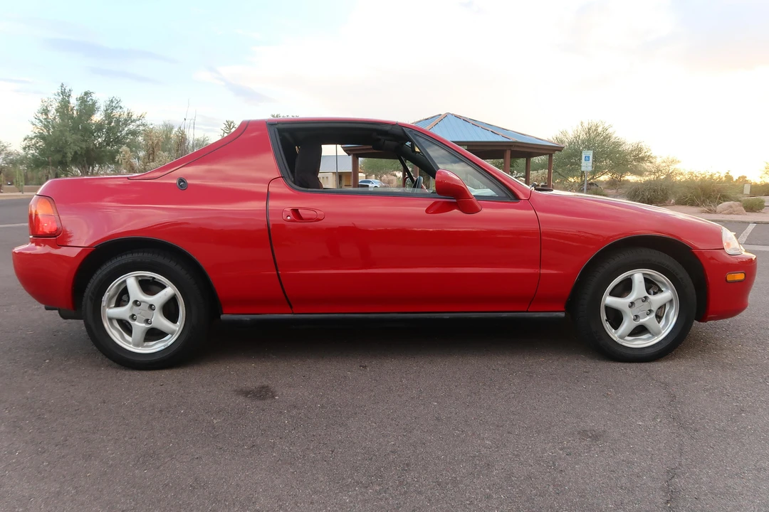 1997 Honda Del Sol - Image 3 of 31