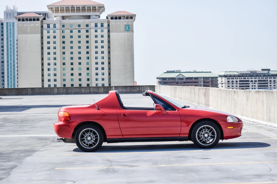 1997 Honda Del Sol - Image 17 of 31