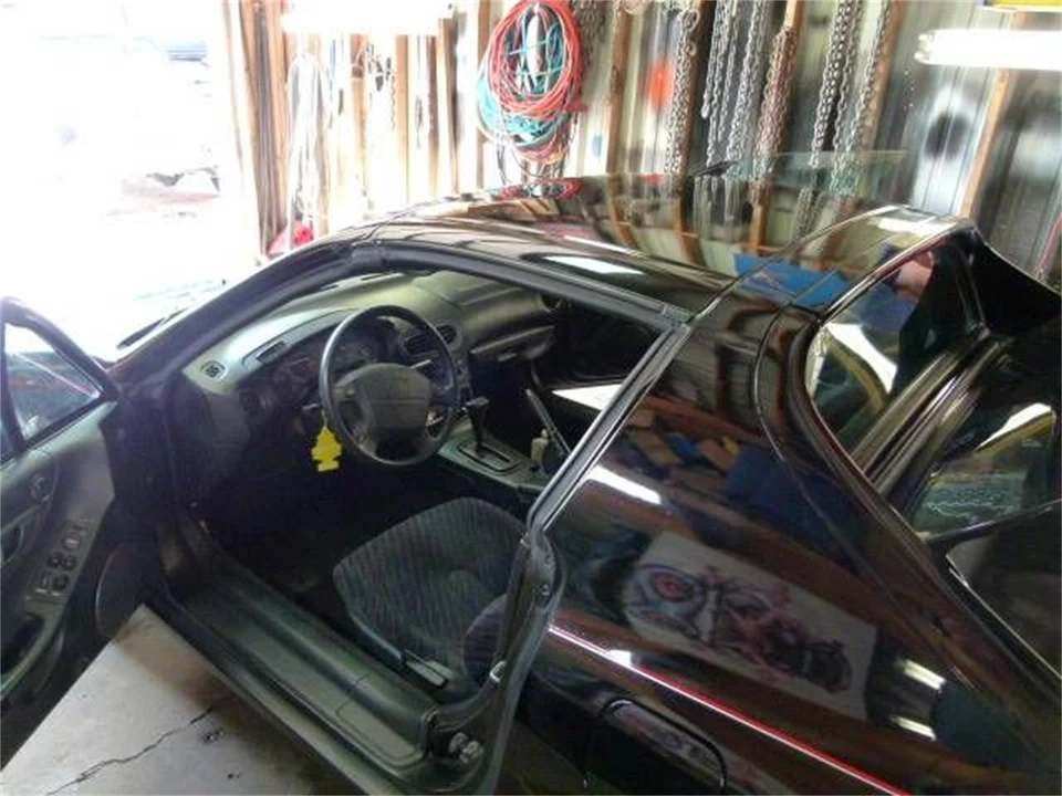 1997 Honda Del Sol - Image 16 of 18