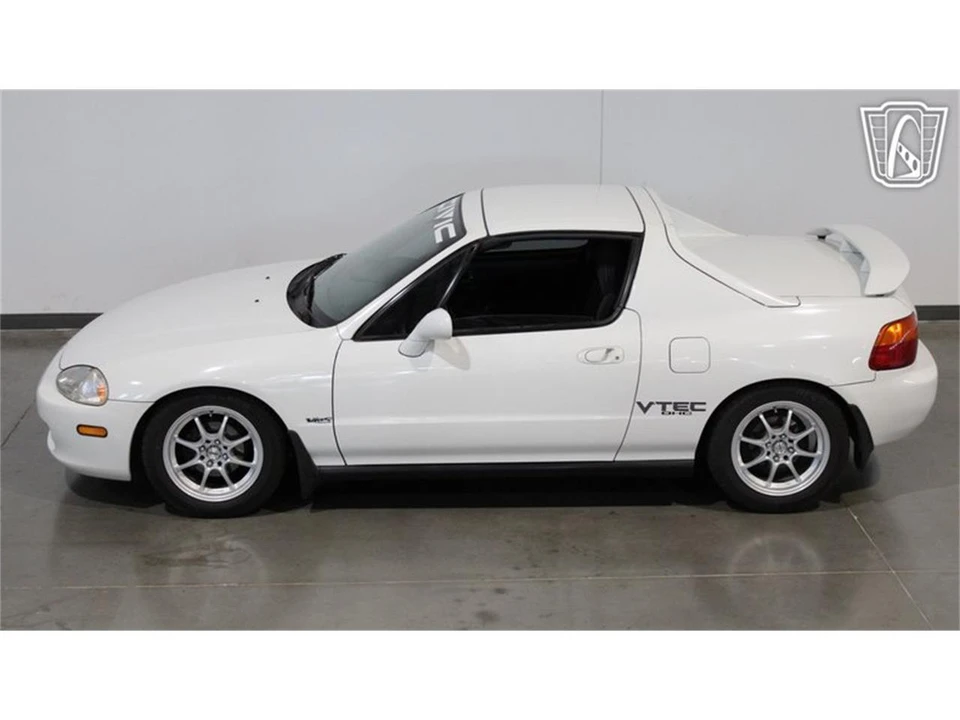 1997 Honda Del Sol - Image 21 of 31