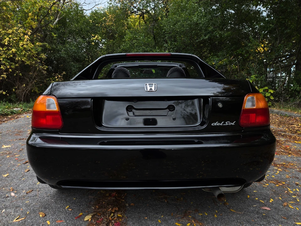 1997 Honda Del Sol - Image 18 of 31
