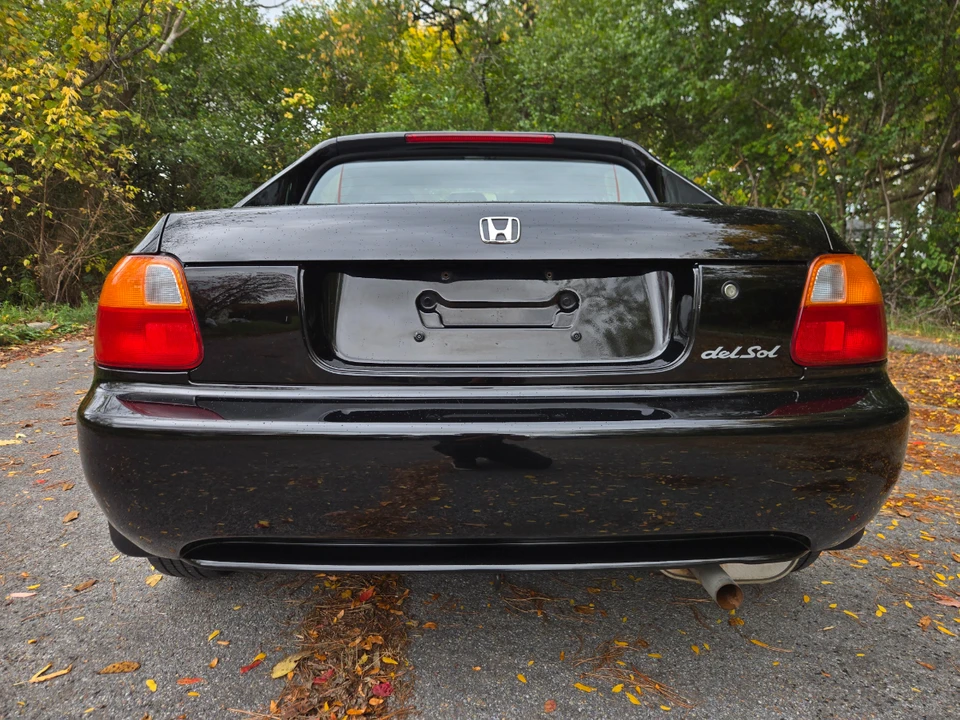 1997 Honda Del Sol - Image 17 of 31