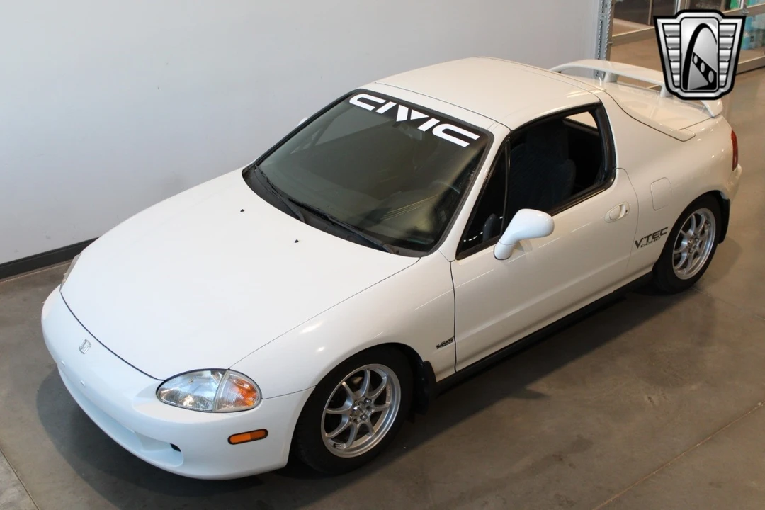 1997 Honda Del Sol - Image 15 of 21