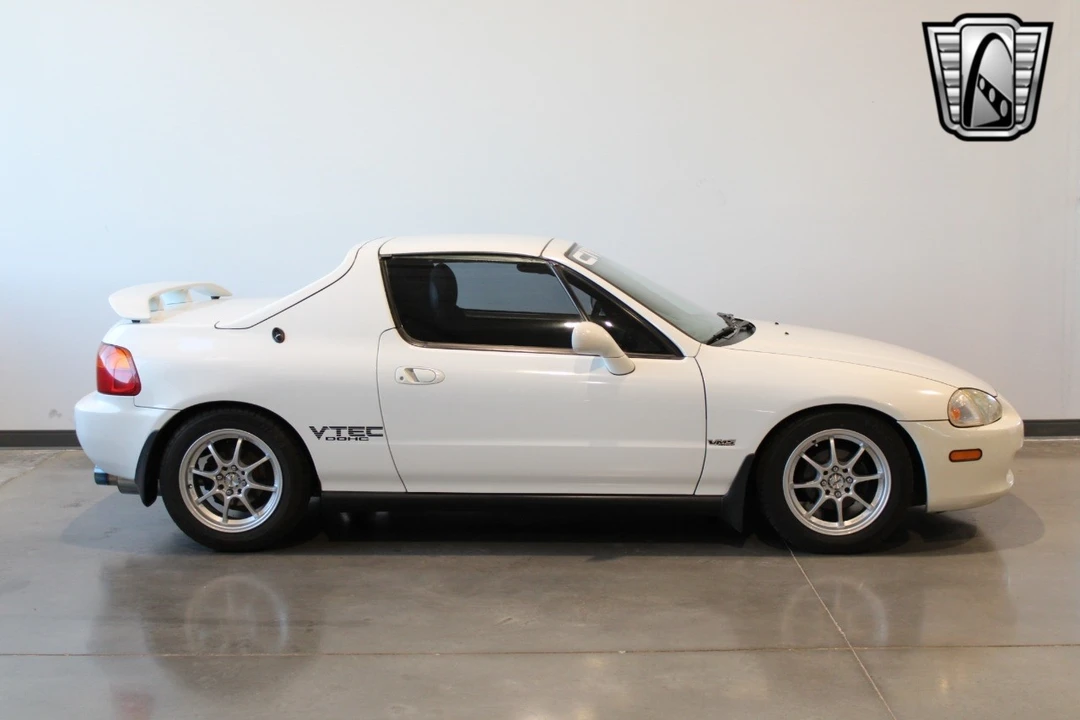 1997 Honda Del Sol - Image 18 of 21