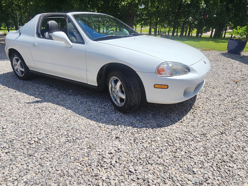 1997 Honda Del Sol - Image 4 of 31