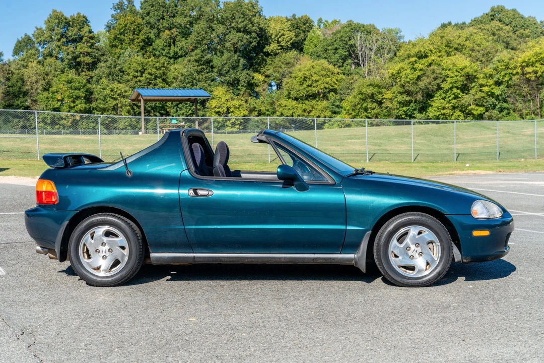 1997 Honda Del Sol - Image 12 of 31