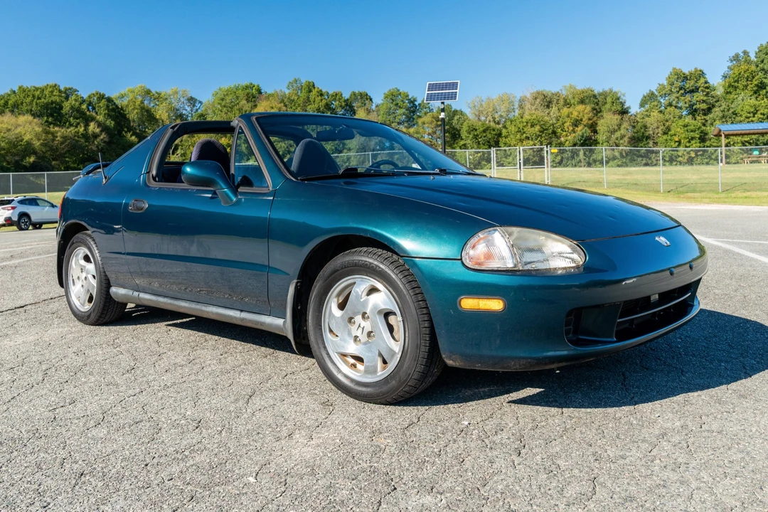 1997 Honda Del Sol - Image 10 of 31