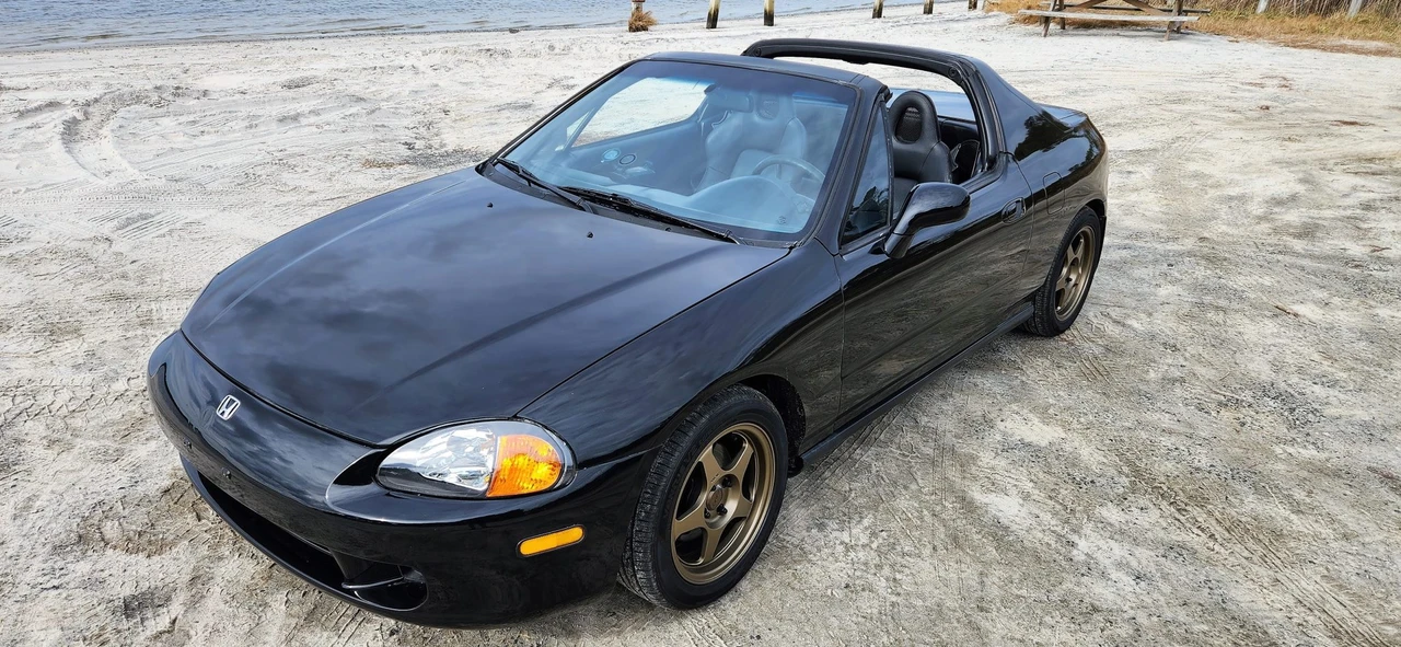 1997 Honda Del Sol - Image 19 of 31