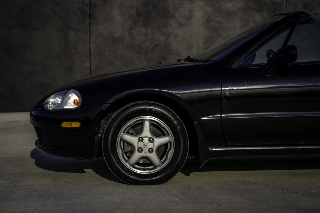 1997 Honda Del Sol - Image 15 of 31