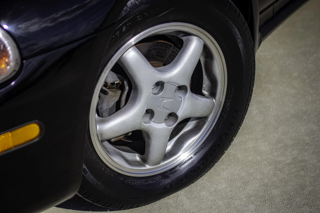 1997 Honda Del Sol - Image 24 of 31