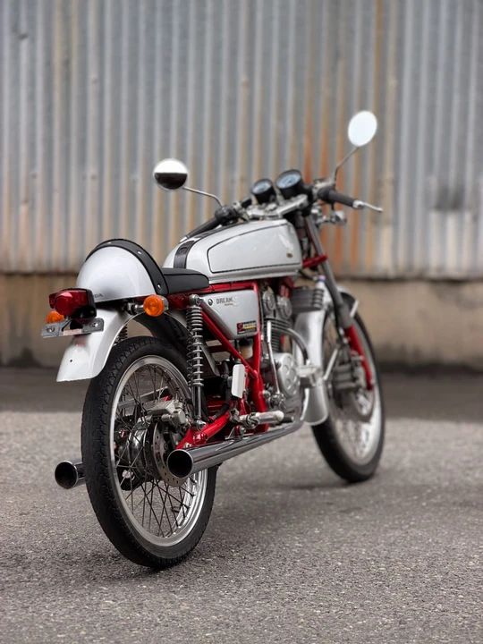 1997 Honda CB50R - Image 11 of 31