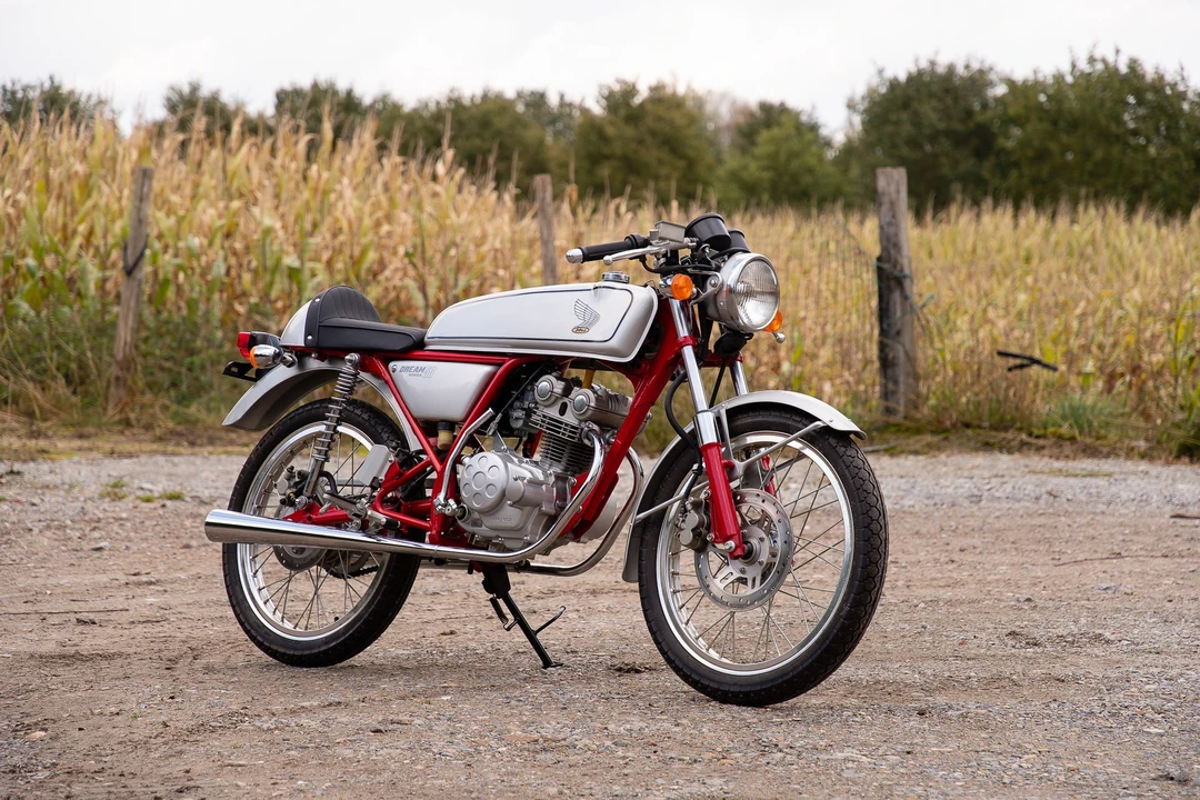 1997 Honda CB50R - Image 2 of 9