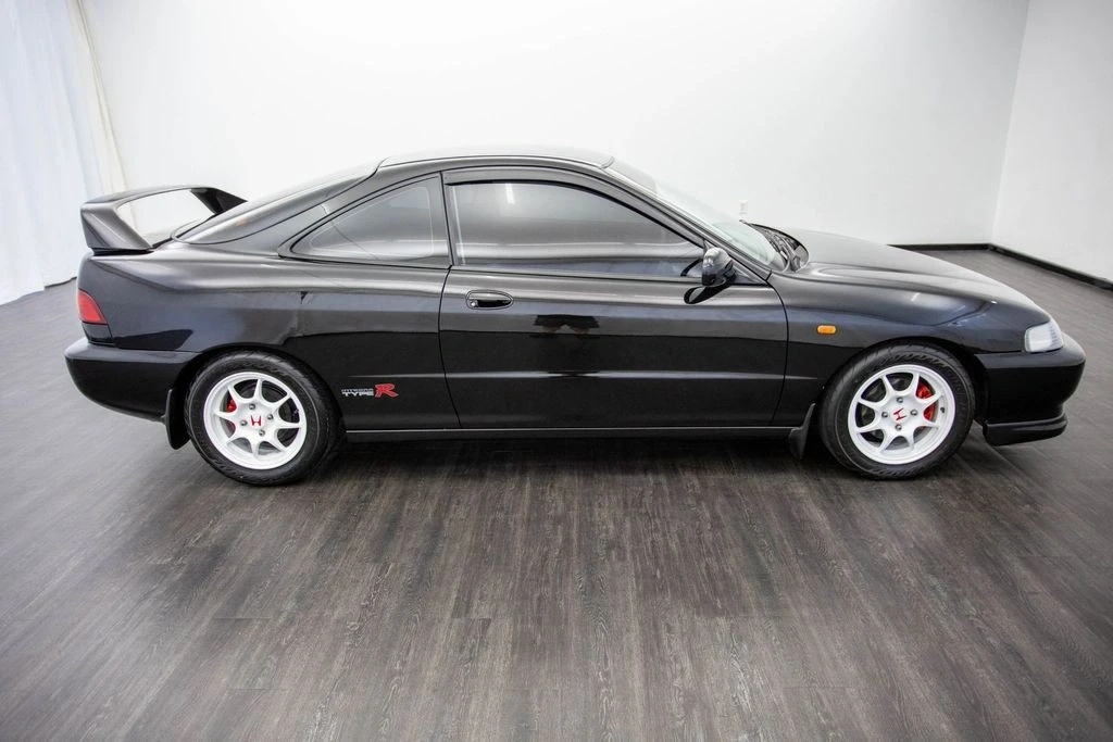 1997 Acura Integra Type R 3rd Gen - Image 6 of 12