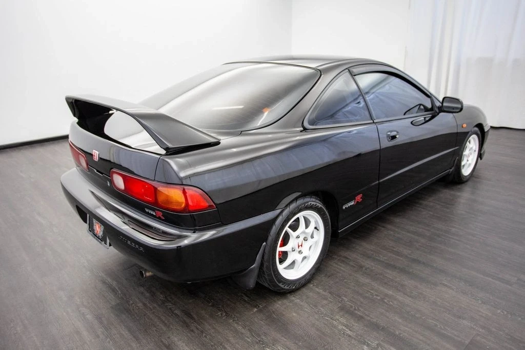 1997 Acura Integra Type R 3rd Gen - Image 9 of 12