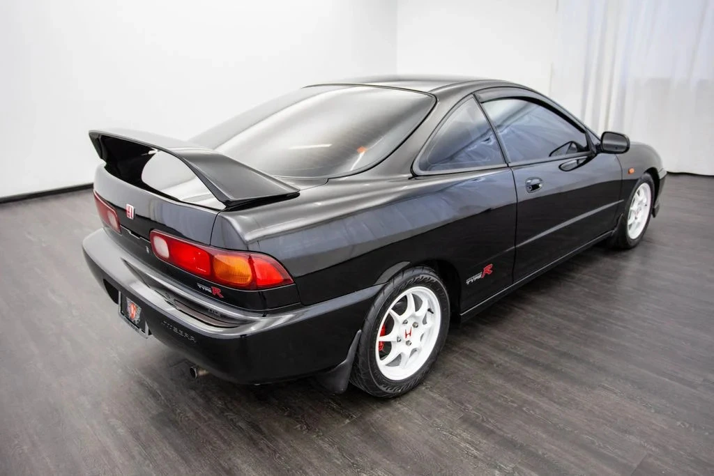1997 Acura Integra Type R 3rd Gen - Image 9 of 12