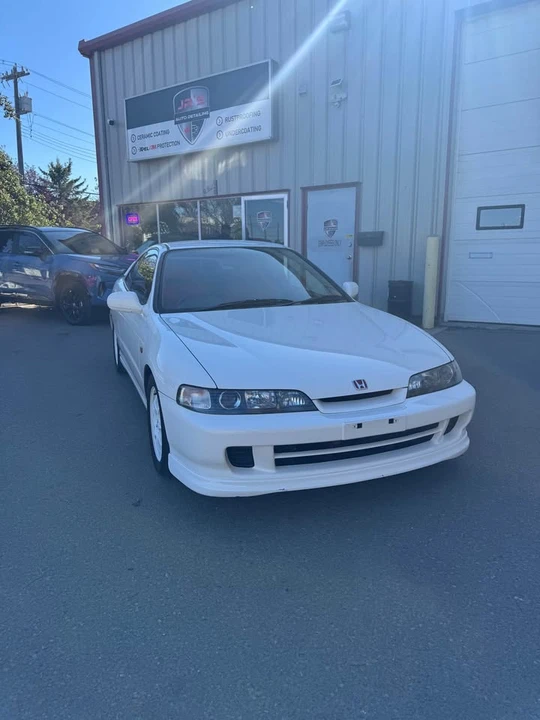 1997 Honda CR-X - Image 2 of 7