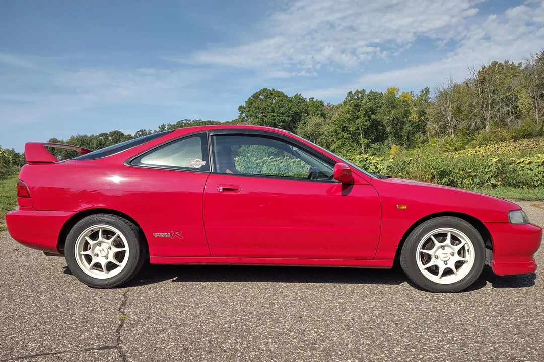 1997 Acura Integra Type R 3rd Gen - Image 3 of 31