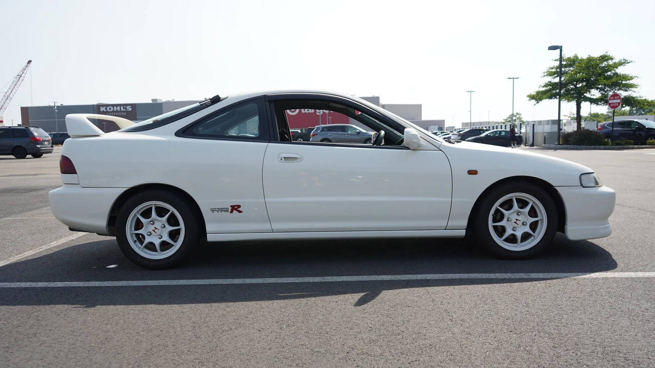 1997 Acura Integra Type R 3rd Gen - Image 11 of 31