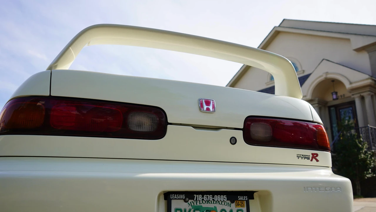 1997 Acura Integra Type R 3rd Gen - Image 19 of 31