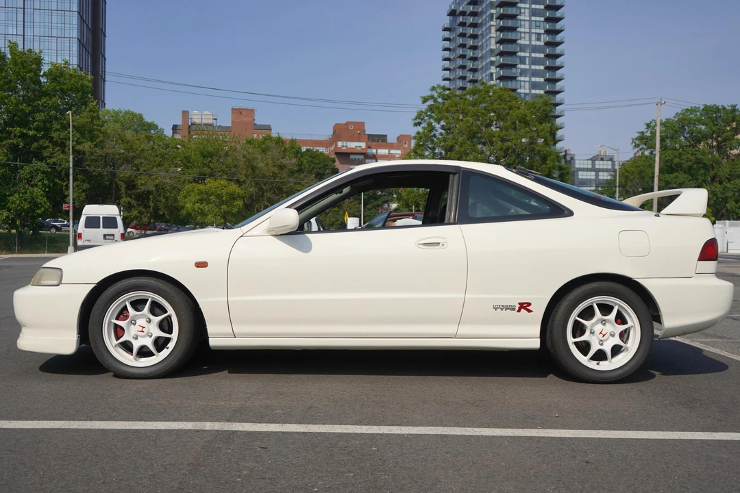1997 Acura Integra Type R 3rd Gen - Image 3 of 31