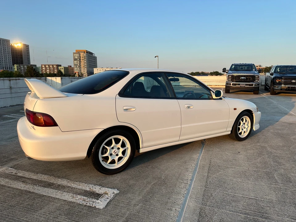 1997 Acura Integra Type R 3rd Gen - Image 8 of 31