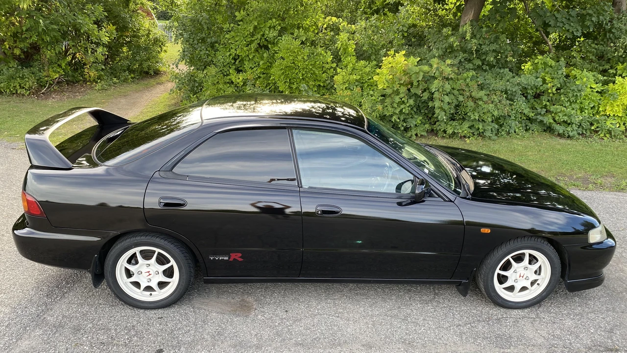 1997 Acura Integra Type R 3rd Gen - Image 18 of 31