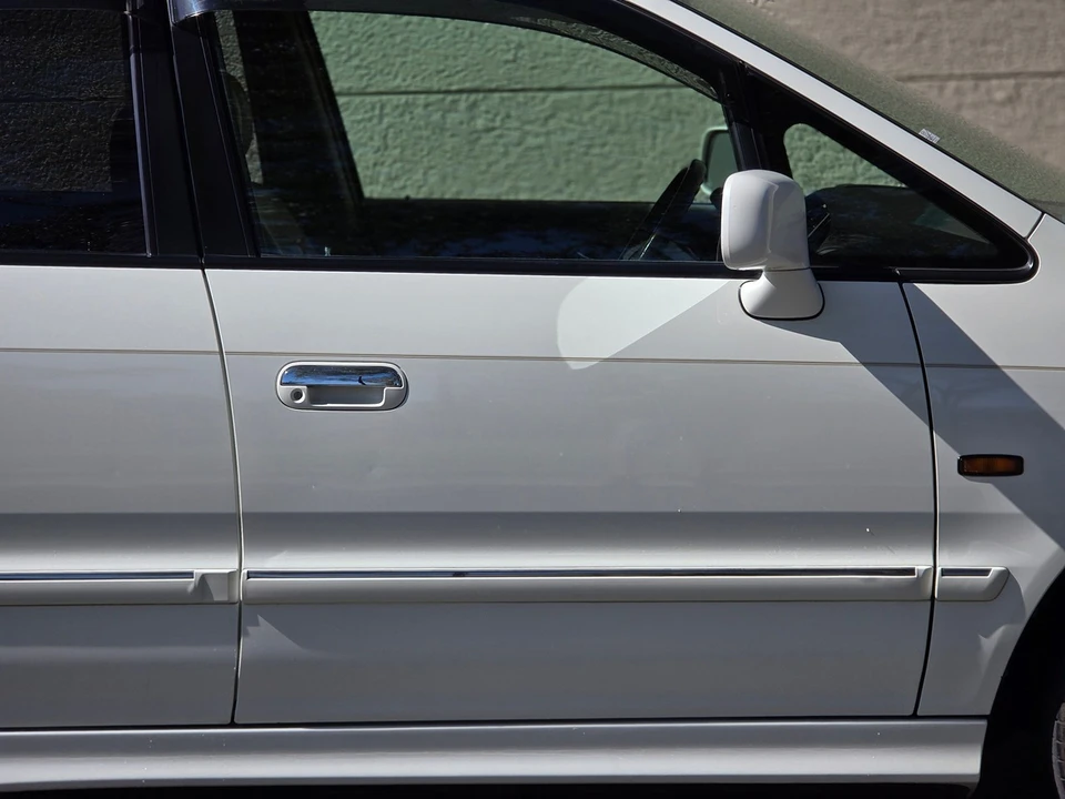 1997 Honda Odyssey - Image 16 of 21