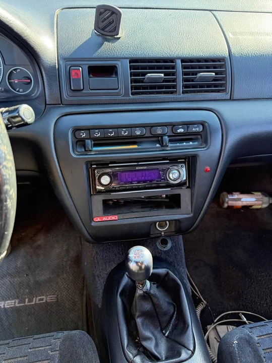 1997 Honda Prelude 5th Gen - Image 5 of 9