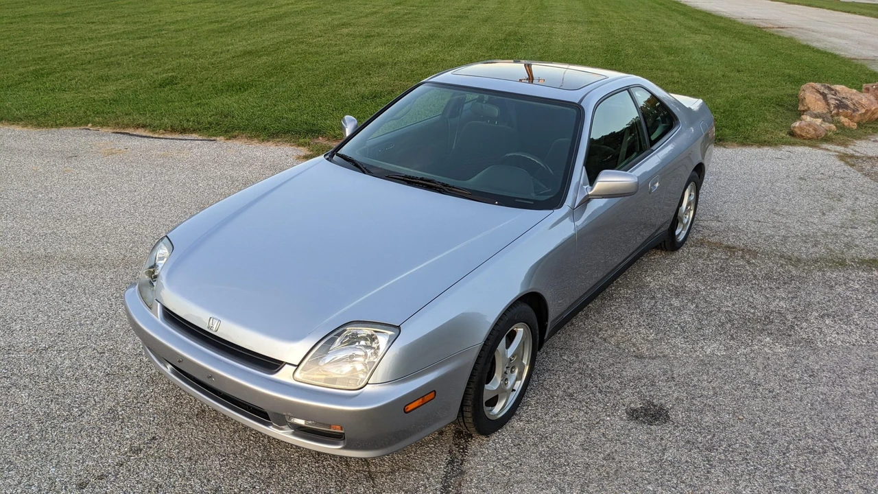 1997 Honda Prelude 5th Gen - Image 20 of 31