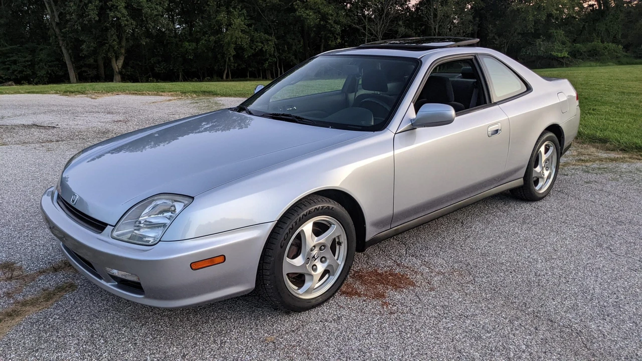 1997 Honda Prelude 5th Gen - Image 5 of 31