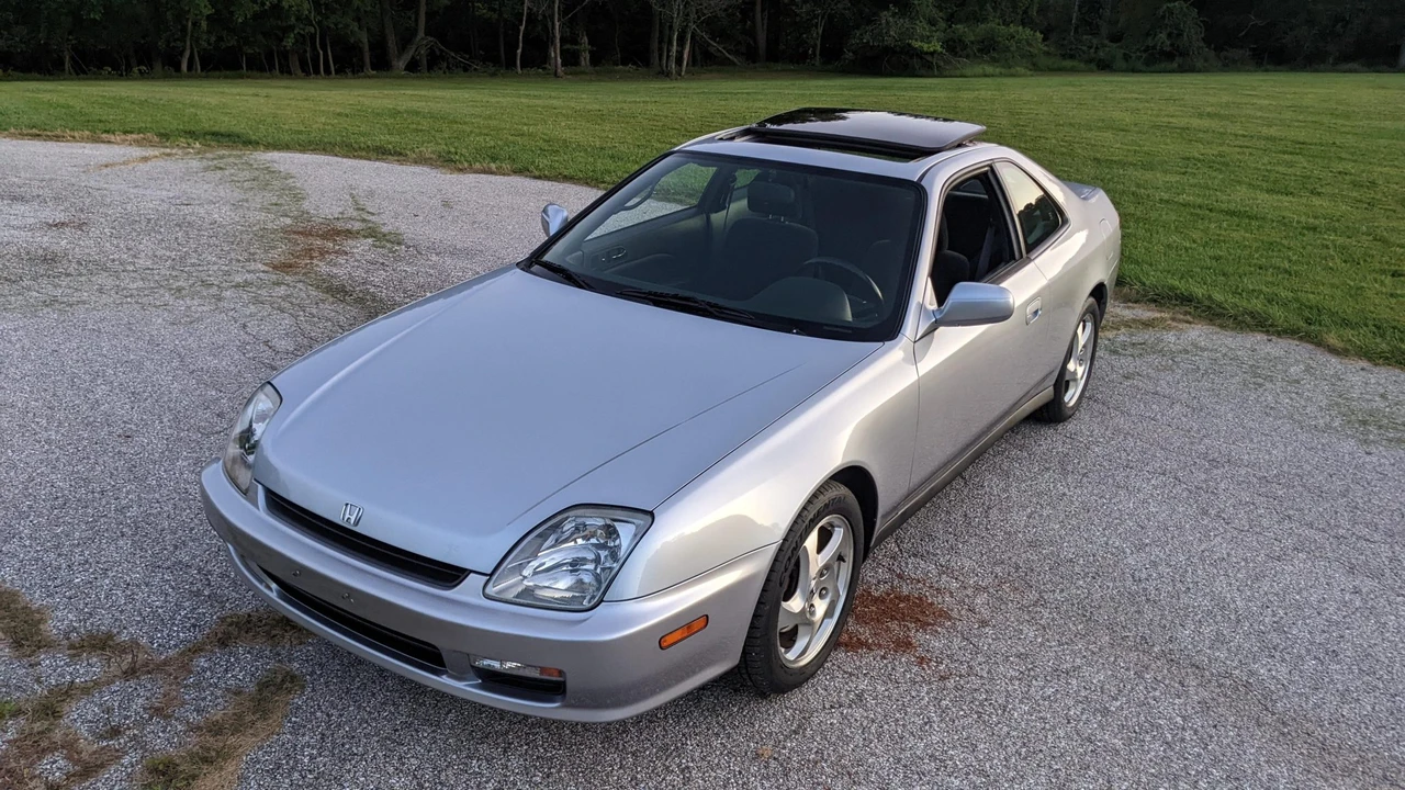 1997 Honda Prelude 5th Gen - Image 19 of 31