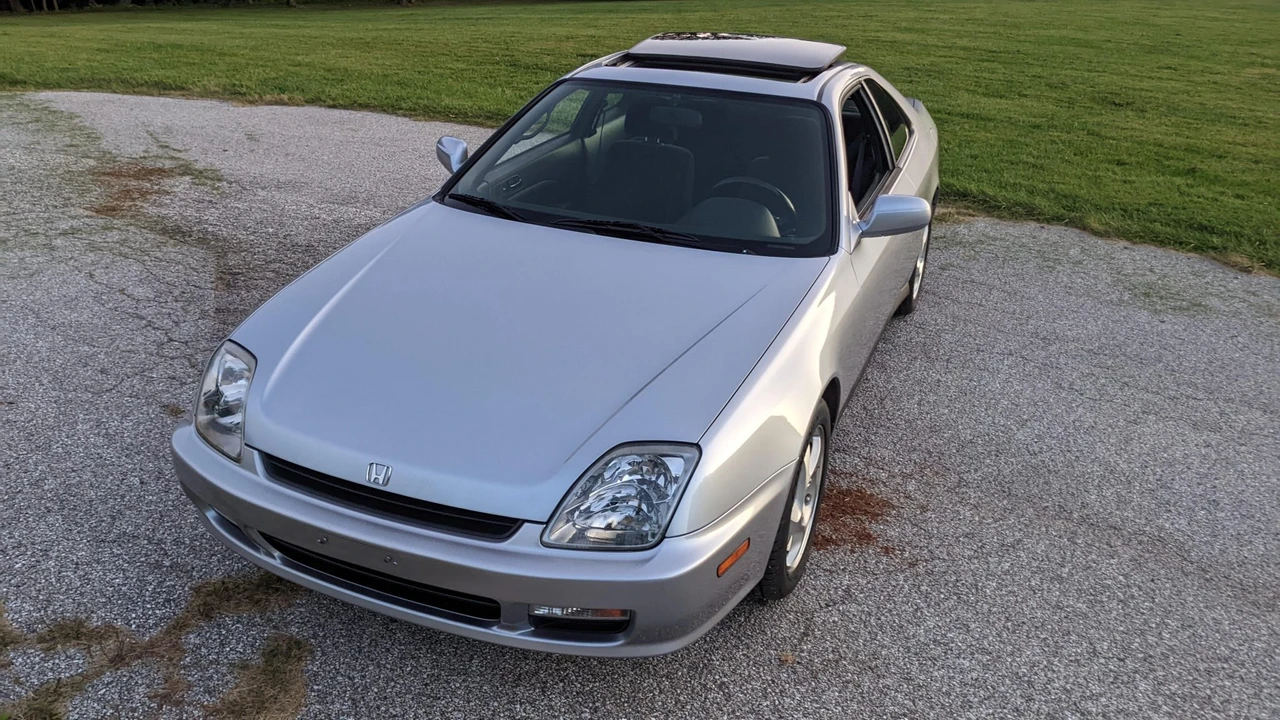 1997 Honda Prelude 5th Gen - Image 18 of 31
