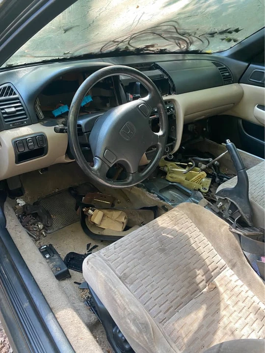 1997 Honda Prelude 5th Gen - Image 8 of 11