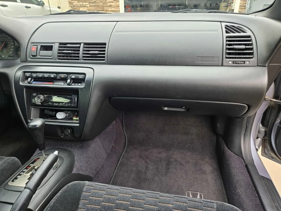 1997 Honda Prelude 5th Gen - Image 15 of 19