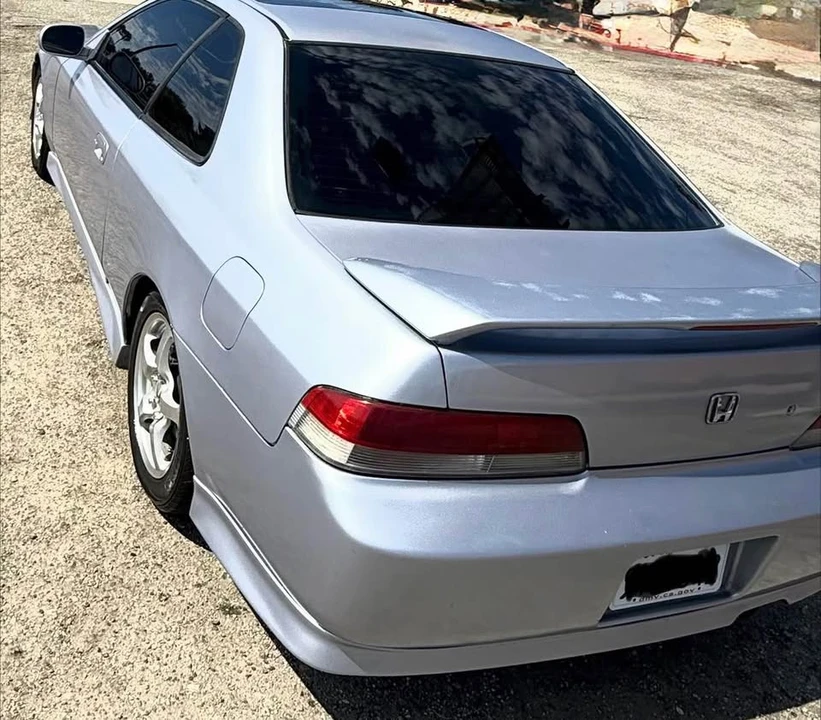 1997 Honda Prelude 5th Gen - Image 2 of 11